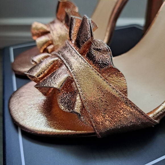 Qupid| rose gold distressed met pu~ open toed high heel with ankle strap - Picture 5 of 11